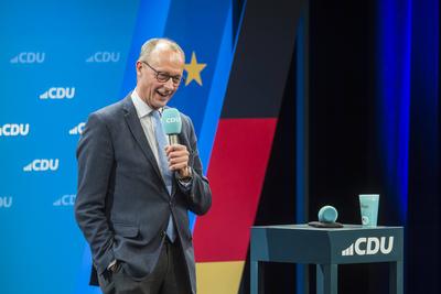 Wahlveranstaltung der CDU mit Spitzenkandidat Friedrich Merz in Singen am Hohentwiehl. //05.02.2025: Singen, Baden-W?rtt-stock-foto