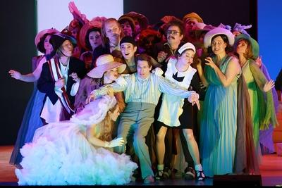 Pferd frisst Hut, Komische Oper Berlin, Premiere am 08.02.2025-stock-photo