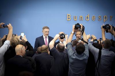 Scholz, Habeck, Lindner - Bundeshaushalt 2025 DEU, Deutschland, Germany, Berlin, 05.07.2024 Fotografen vor Christian Lin-stock-foto