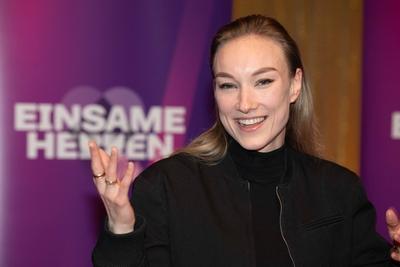 Filmpremiere EINSAME HERZEN-stock-foto