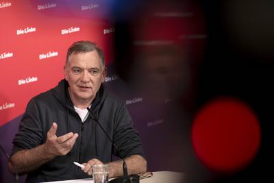 Jan van Aken - Die Linke DEU, Deutschland, Germany, Berlin, 11.10.2024 Jan van Aken, Kandidat als Bundesparteivorsitzend-stock-photo