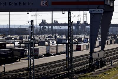 Bahnhof K?ln Eifeltor-stock-foto