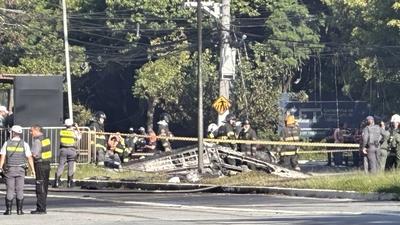Plane crash in sao paulo-stock-foto