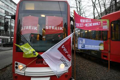 Wirtschaft Verkehr, ?PNV KVB Streik  - K?lner Verkehrs-Betriebe streiken-stock-foto