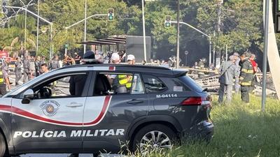 Plane crash in sao paulo-stock-foto