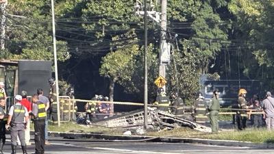 Plane crash in sao paulo-stock-foto