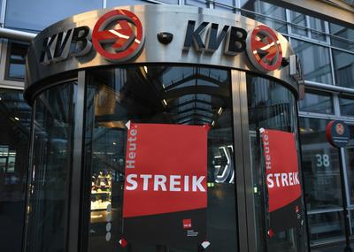 Wirtschaft Verkehr, ?PNV KVB Streik  - K?lner Verkehrs-Betriebe streiken-stock-foto