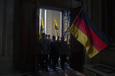 ITALY -JUBILEE OF THE ARMED FORCES, POLICE AND SECURITY PERSONNEL IN ROME - 2025/2/8-stock-foto