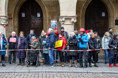Bundesweiter Aktionstag der OMAS GEGEN RECHTS.-stock-photo