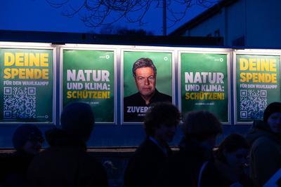 Robert Habeck auf einer Wahlkampftour zur Bundestagswahl-stock-foto