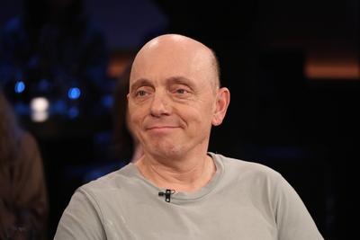 Bernhard Hoecker, Comedian, zu Gast in der NDR Talk Show, Fototermin am 7.2.2025 im Fernsehstudio Hamburg Lokstedt vor d-stock-foto