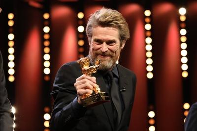 Bilder des Tages Willem Dafoe erh?lt den Goldenen Ehrenb?r auf der 68. Berlinale am 20.02.2018 in Berlin Willem Dafoe e-stock-photo