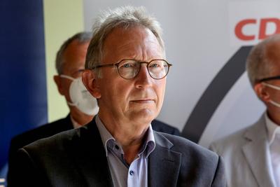 MdB Erwin Rueddel (R?ddel) (CDU) Veranstaltung der JU, Drei Laender (L?nder) JU Deutschland 2025 - Welche Innovation bra-stock-photo