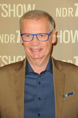 G?nther Jauch. Roter Teppich zur1000. TV-Sendung der NDR Talk Show in den NDR Studios in Hamburg-Lokstedt. Hamburg, 13.1-stock-foto