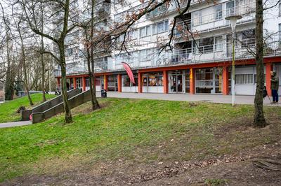 Peterbos district, where a shooting took place this morning. This is the third shooiting in a row this week in Anderlech-stock-foto