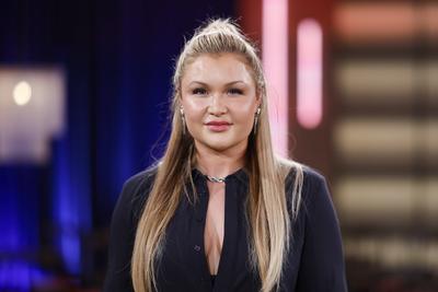 Fitness-Influencerin Sophia Thiel bei der Aufzeichnung der WDR-Talkshow K?lner Treff im WDR Studio BS 3. K?ln, 16.05.202-stock-foto