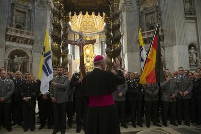 ITALY -JUBILEE OF THE ARMED FORCES, POLICE AND SECURITY PERSONNEL IN ROME - 2025/2/8-stock-foto