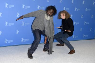 Entertainment Bilder des Tages Witiyana Marika und Stephen Maxwell Johnson beim Photocall zu High Ground auf der Berlina-stock-photo