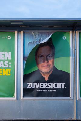 Robert Habeck auf einer Wahlkampftour zur Bundestagswahl-stock-foto