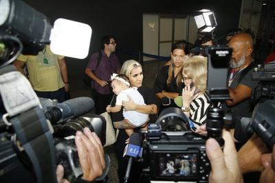 Flight with US deportees arrives in Brazil-stock-foto