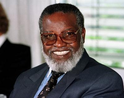 Portrait von Sam Nujoma Staatspraesident von Namibia zu Besuch in Bonn 20 06 1996 HORIZONTAL F-stock-photo