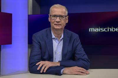 GER, Berlin, Studio, zu Gast bei - maischberger, Polittalk, TV, Format, mit Moderatorin - Sandra Maischberger, Das Erste-stock-photo