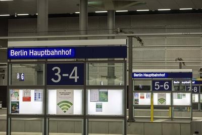 Hauptbahnhof wird zur Baustelle, Der unterirdische Teil des Berliner Hauptbahnhofs wird 2025 f?r eine umfassende Sanieru-stock-foto