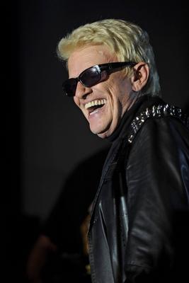 S?nger Heino S?nger Heino Kramm w?hrend eines Konzertes im Rahmen seiner Schwarz bl?ht der Enzian-stock-foto