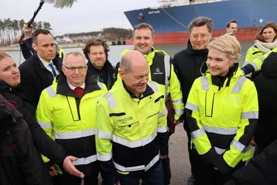 Mecklenburg Vorpommern LNG Gasversorgung 14.01.2023, Germany, Mecklenburg Vorpommern, Lubmin, Hafen , LNG Terminal Eroef-stock-foto