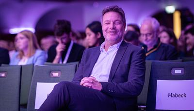 News Bilder des Tages Digital-Gipfel 2023 der Bundesregierung in Jena Motto: Digitale Transformation in der Zeitenwende.-stock-foto