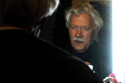 Moderator Carlo von Tiedemann in der Maske anl??lich der Aufzeichnung der MDR Sendung Moderator u-stock-photo