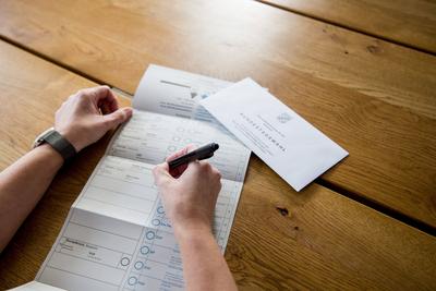 Briefwahl f?r die Bundestagswahl - 2025-stock-foto