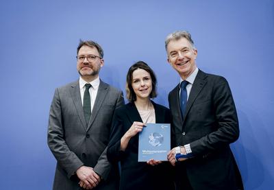 Pressekonferenz zur Muenchner Sicherheitskonferenz-stock-foto