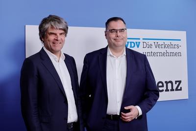 Hauptgesch?ftsf?hrer, Oliver Wolff, VDV-Pr?sident, Ingo Wortmann, Deutschland, Berlin, Pressekonferenz: Verband Dt. Verk-stock-foto