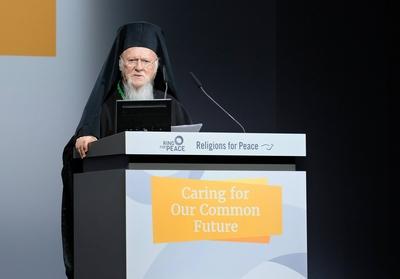 Die Weltversammlung der groessten interreligioesen Nichtregierungsorganisation Religions for Peace-stock-foto