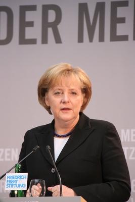 Dr.Angela Merkel , Amnesty-Feierstunde 60 Jahre Allgemeine Erkl?rung der Menschenrechte in der Friedrich-Ebert-Stifung-stock-photo