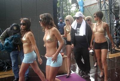 30nMalz/ WestBam & T?nzerinnen gehen zur LoveParade in Dortmund, ?bersicht, T?nzerin, Musik, Dortmund Deutschland, Germa-stock-foto