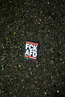 Hunderte demonstrieren gegen Frohnmaier-Auftritt, Hunderte Demonstranten protestierten gegen einen Auftritt des umstritt-stock-foto