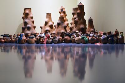 Ausstellung mit Werken von Elias Sime-stock-foto