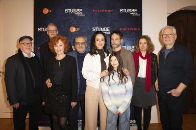 Pit Rampelt, Christoph Bicker, Heike Trinker, Wolfgang Stumph, Greta Kasalo, Stephanie Stumph, Wanja Mues, Juliane Mieke, Peter Kahane-stock-foto