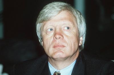 Bildnummer: 56781088  Datum: 01.08.1993  Copyright: imago/teutopressDr. G?nter Struve 08/93 te quer Portrait seri?s Sakko Krawatte grauhaarig Mann Fernsehen Management Intendanz ernst People xdp x0x 1993 quer  56781088 Date 01 08 1993 Copyright Imago teutopress Dr G?nter Struve 08 93 Te horizontal Portrait seriously Jacket Tie grauhaarig Man Television Management Management Ernst Celebrities XDP x0x 1993 horizontal-stock-foto