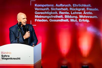 11.02.2025, GER, News / Politik, BSW Buendnis Sahra Wagenknecht Wahlkampftour ?Sahra kommt! - Unser Land verdient mehr.? zur Bundestagswahl 2025-stock-foto