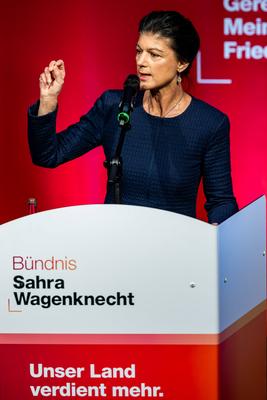 11.02.2025, GER, News / Politik, BSW Buendnis Sahra Wagenknecht Wahlkampftour ?Sahra kommt! - Unser Land verdient mehr.? zur Bundestagswahl 2025-stock-foto