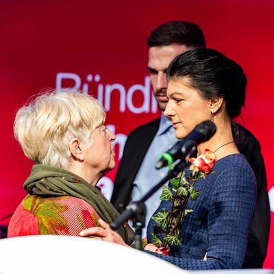 11.02.2025, GER, News / Politik, BSW Buendnis Sahra Wagenknecht Wahlkampftour ?Sahra kommt! - Unser Land verdient mehr.? zur Bundestagswahl 2025-stock-foto