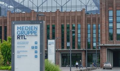 Hauptverwaltung Mediengruppe RTL Deutschland Picassoplatz Deutz Koeln Nordrhein Westfalen Deu-stock-foto