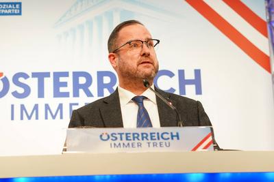 12.02.2025 - ?sterreich, Wien, Europa: Pressekonferenz - Statement der Freiheitlichen Partei (FP?) zu den Regierungsverh-stock-photo
