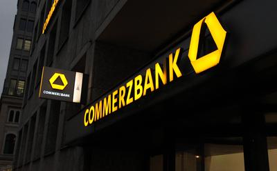 Die K?lner Commerzbank-Zentrale in Unter Sachsenhausen. K?ln Nordrhein-Westfalen *** The Cologne Commerzbank Head Office-stock-foto