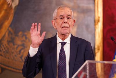 12.02.2025 - ?sterreich, Wien, Europa: Pressekonferenz - Statement von Bundespr?sident Alexander Van der Bellen zur aktu-stock-photo