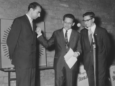 Rundfunk im amerikanischen Sektor RIAS Zur H?rfunk-?bertragung der Sendung Spass Muss Sein des NDR am 13.11.1964, RIAS I-stock-photo