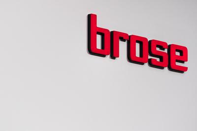 Messe, IAA Mobility 2021, 20210907. Im Bild Firmenlogo brose. M?nchen Messe M?nchen Bayern Deutschland *** Trade fair, I-stock-foto